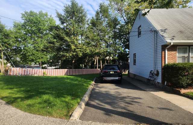 80 Marilyn Place Gallery 3