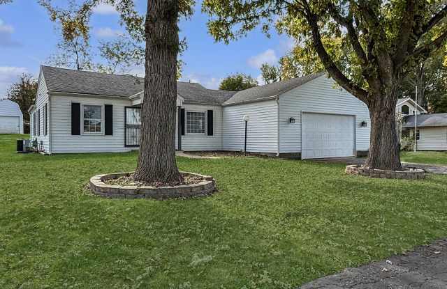 5325 W Smith Valley Road - 5325 West Smith Valley Road, Johnson County, IN 46142