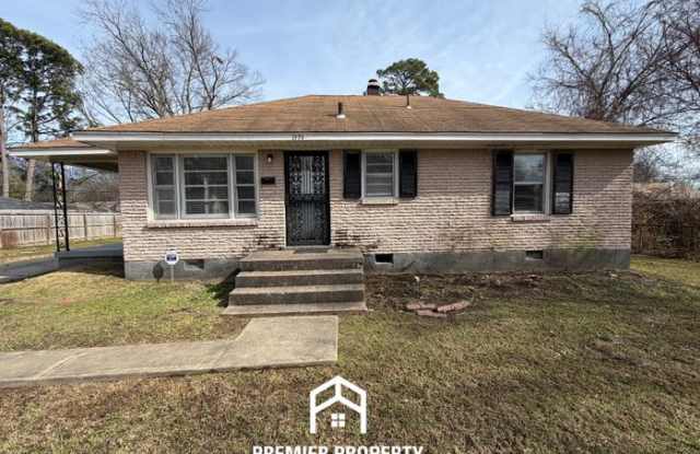 1376 South Perkins Road photos photos