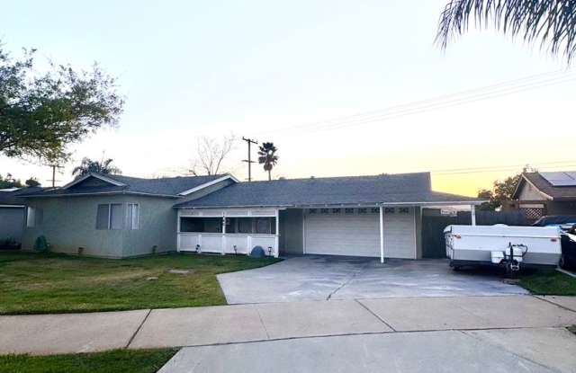 Beautifully Remodeled Home With Front  Side Yard, Back Patio  Pool With Resort Style Deck  Furniture!! - 1780 Burnet Street, El Cajon, CA 92021