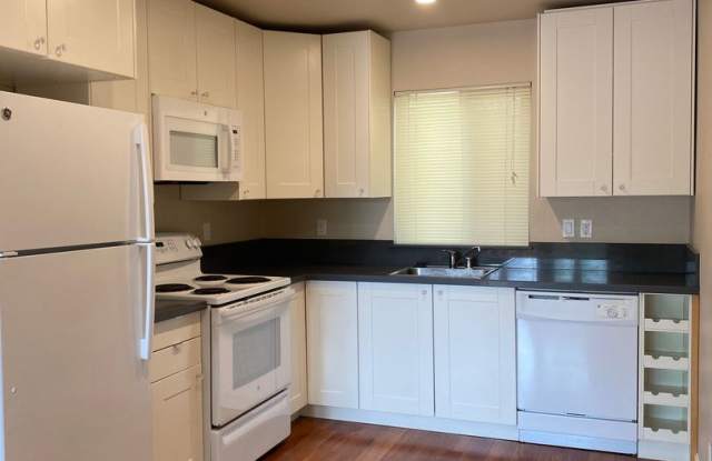 1 Bedroom HOME in Downtown Davis photos photos