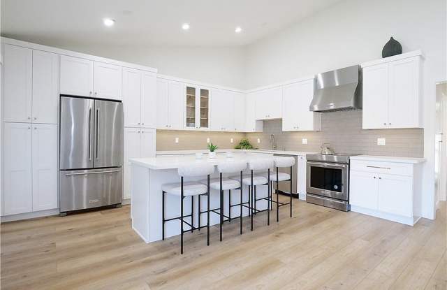 822 Camino Real photos photos