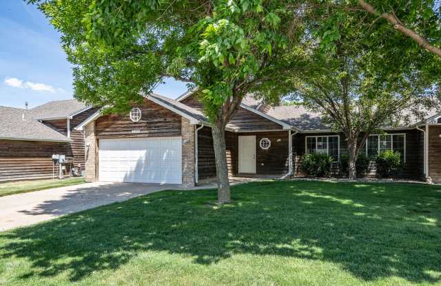 Cottage West Twin Homes Gallery 3