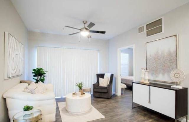 2946 Olmos Creek Dr Gallery 3