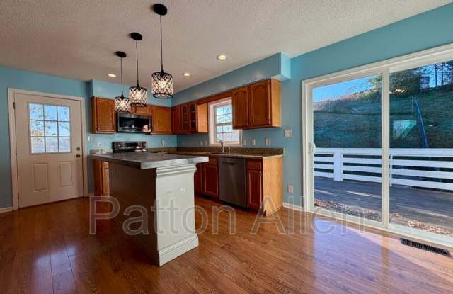 271 Breton Ridge Rd Gallery 3