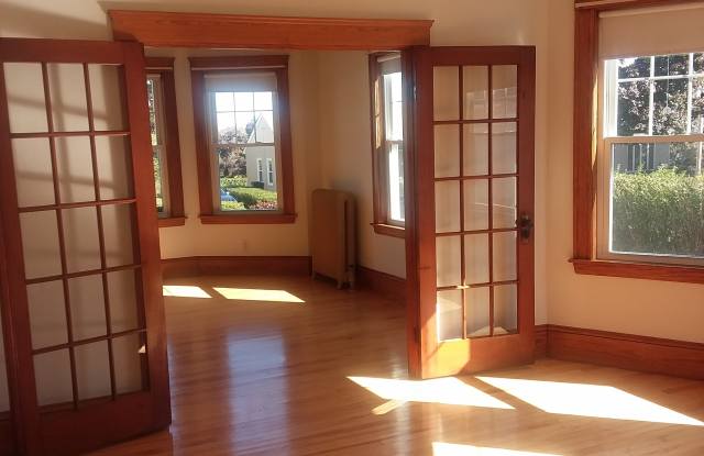 10 Beacon Hill Blvd photos photos