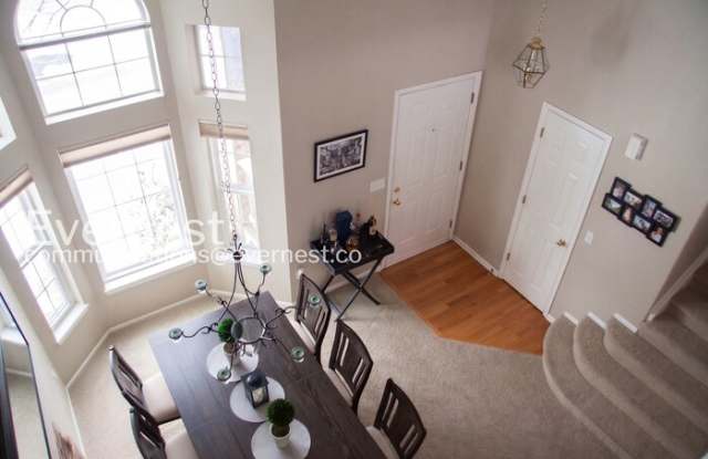 8907 South Miners Drive Gallery 4