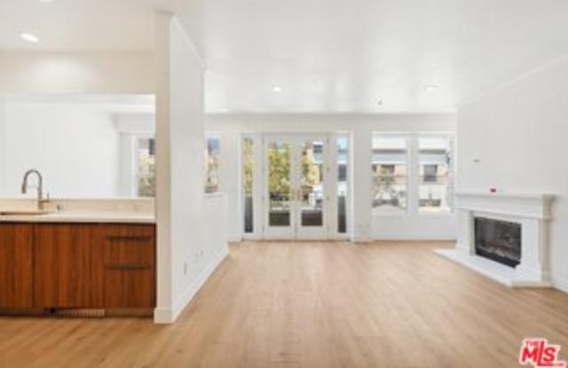 80 North Raymond Avenue - 80 North Raymond Avenue, Pasadena, CA 91103 80 North Raymond Avenue - 80 North Raymond Avenue, Pasadena, CA 91103