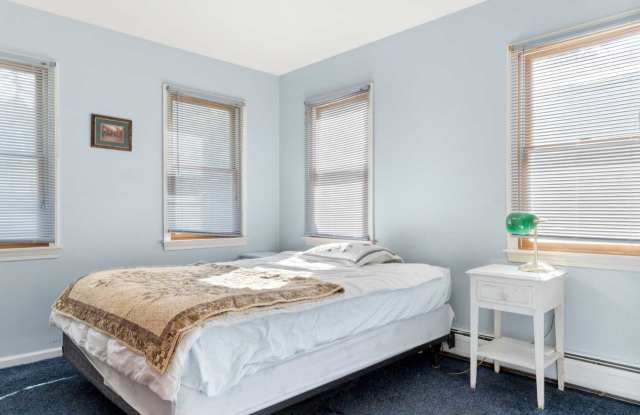 104 Orchard Street Gallery 2