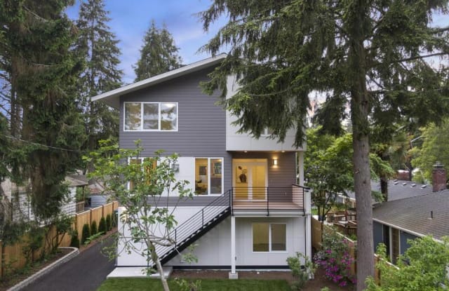 13755 1st Ave NW photos photos