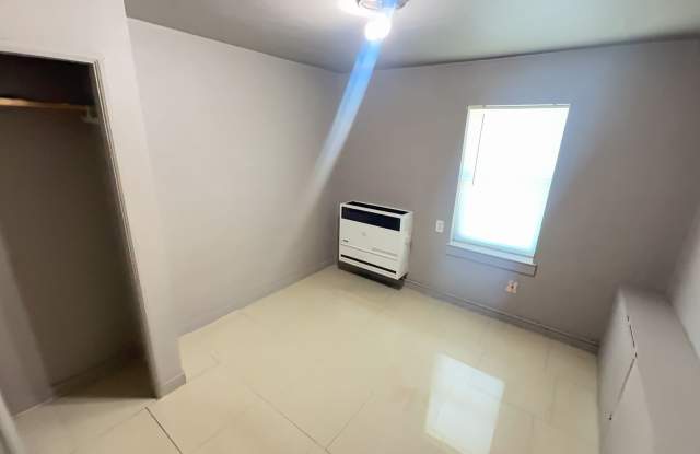 1 Bedroom / 1 Bathroom Apartment in Madras Oregon - PENDING APPLICATION Gallery 3