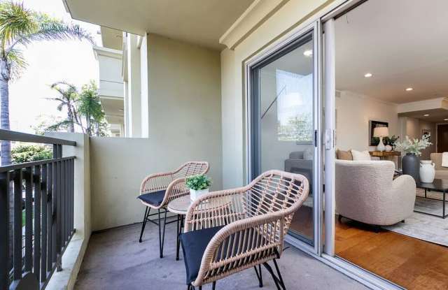 Experience the pinnacle of Westside living in the Brentwood Santa Monica area Gallery 4