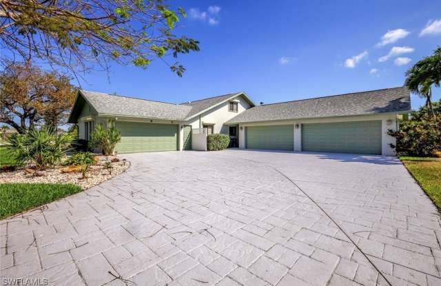 2617 SE 23rd Avenue photos photos