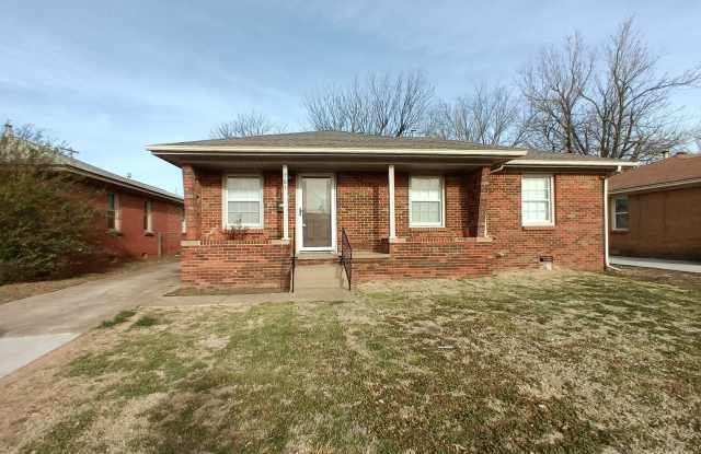 Cute 3 Bed or 2 bed and office photos photos