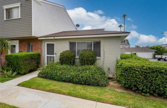 8115 Woolburn Drive photos photos