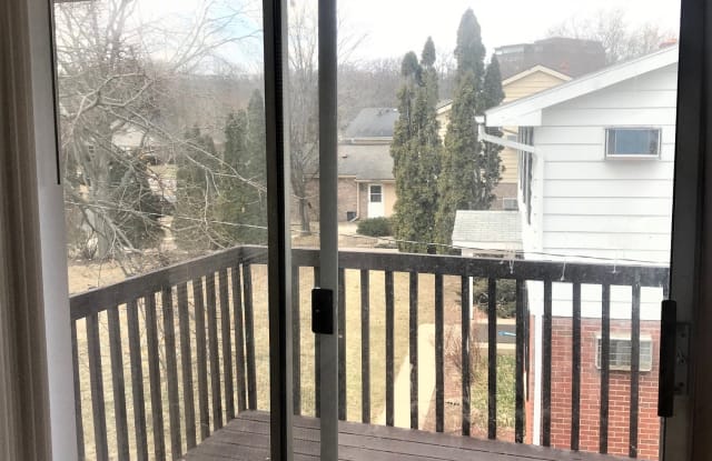 2606 Ardsley Circle #E photos photos