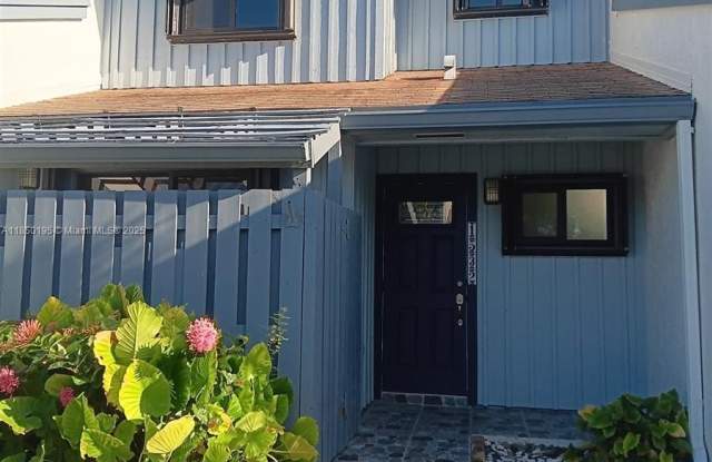 1532 Gabriel St photos photos