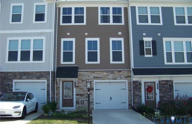 8829 Foxway Ridge Lane Gallery 1