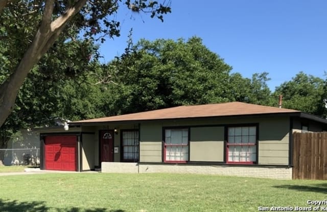 155 E AMBER ST - 155 East Amber Street, San Antonio, TX 78221
