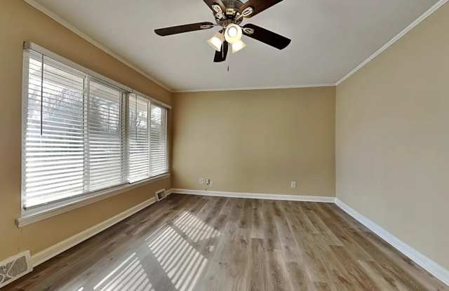 429 North Harvard Avenue photos photos