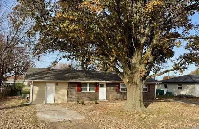 1105 Eubanks  ST photos photos