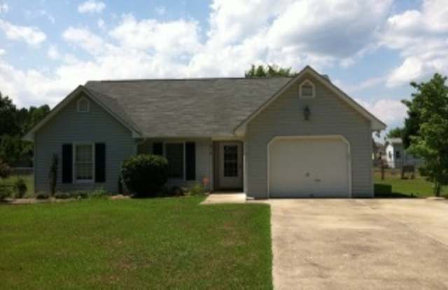 210 Rivershore Dr. New Bern- Beautiful fenced yard! photos photos