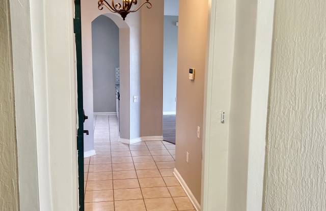 7990 Baymeadows Road East Gallery 1