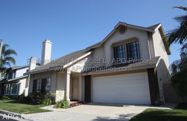 8701 Pizarro Ave - 8701 Pizarro Avenue, Garden Grove, CA 92844