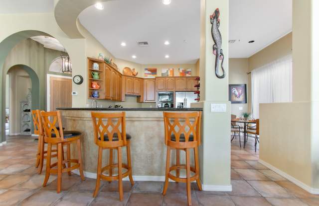 10647 E KAREN Drive Gallery 4