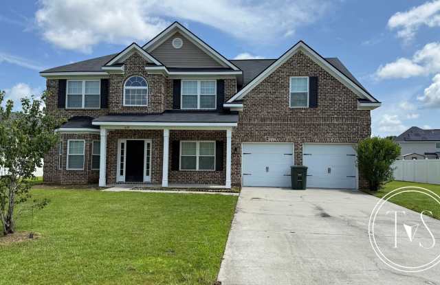 SPRING MOVE-IN SPECIAL: $300 OFF 1ST MONTH'S RENT!** photos photos