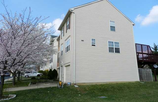 4640 Weston Place Gallery 3