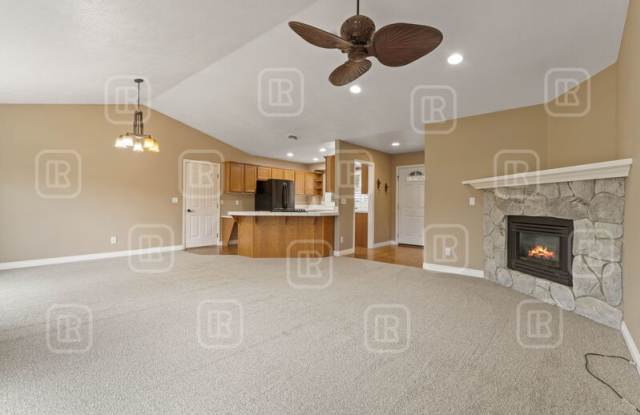 8311 North Parkside Drive Gallery 3