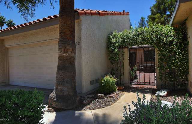 7607 E BONNIE ROSE Avenue - 7607 East Bonnie Rose Avenue, Scottsdale, AZ 85250