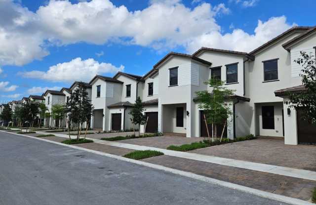 257 SW 159th Way photos photos