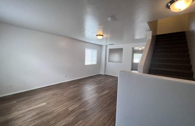 6718 W Meadow Farm Dr Gallery 2