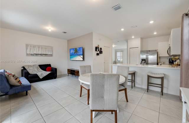 23105 SW 128th Place 23105, Miami, FL 33170 - 2955 Gallery 4