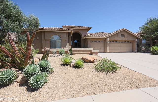 7438 E Sand Hills Road Gallery 3