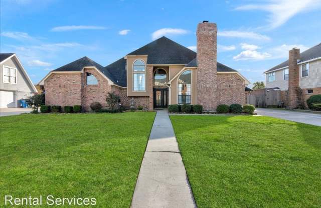 2817 Edgemont Lane - 2817 Edgemont Lane, Central Gardens, TX 77627