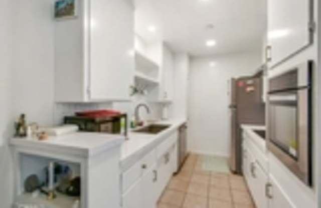 SIGN LEASE BY 2/1/26 RECEIVE 1 MONTH FREE ON 12 MONTH LEASE! photos photos