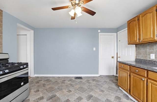 212 Lockwood Avenue Gallery 2