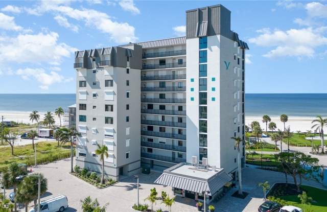 2810 Estero Boulevard unit: 511 photos photos