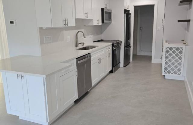 4951 SW 28th Terrace photos photos