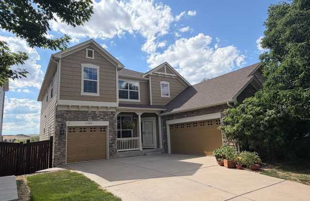 Luxury Furnished Executive Home with Entertainers Basement, Trex Deck & 3-Car Garage photos photos