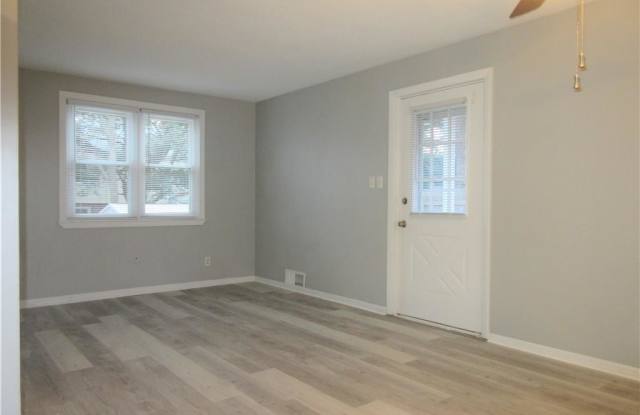 115 Cannon Road Gallery 2