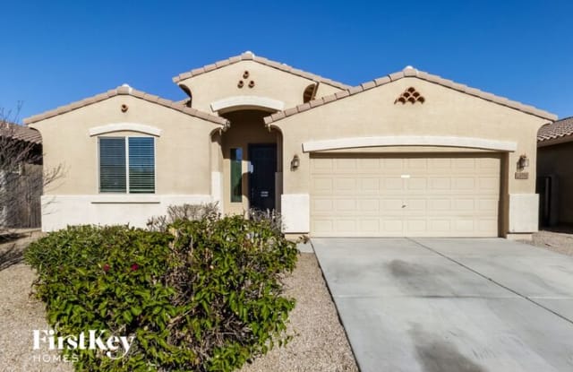 1712 West Loemann Drive - 1712 W Loemann Dr, San Tan Valley, AZ 85142