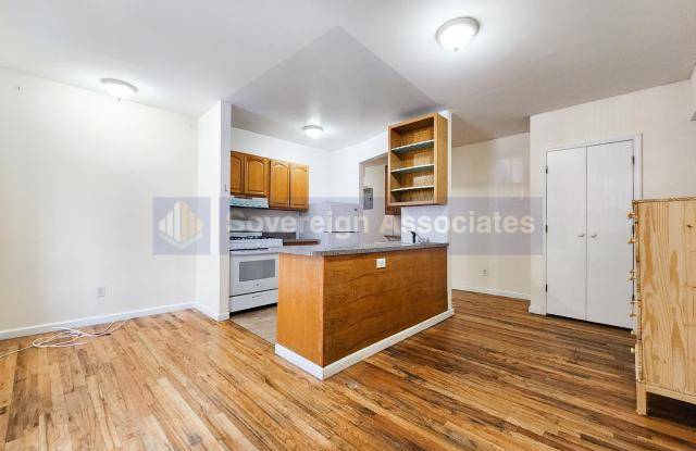 820 West 180th St - 820 West 180th Street, New York City, NY 10033