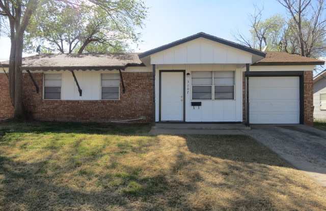 3107 Oak Gallery 1