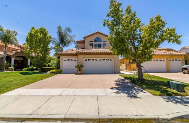 32579 Valentino Way Gallery 2