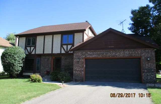 2270 Copperfield Dr - 2270 Copperfield Drive, Mendota Heights, MN 55120