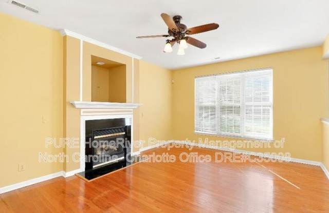 3904 Luthers Rock Court Gallery 4